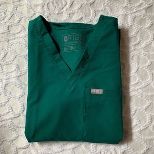 HUNTER GREEN*** Figs Catarina top